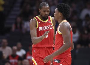 实力差距？ESPN预测明天胜率：4连胜的火箭72.7% 雄鹿仅27.8%