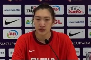 韩旭专访：两年未赴WNBA水平下滑还被讽养老，亚洲杯落泪痛惜虚度光阴