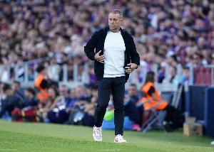 舒斯特尔：巴萨已准备好本赛季赢得欧冠，但必须在防守方面下功夫