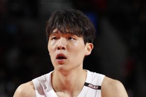 官方：开拓者将杨瀚森下放到G联盟