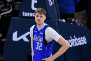 维拉纽瓦：弗拉格当不了联盟门面 NBA是属于黑人的联盟