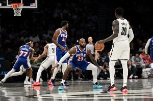 詹姆斯：我们把防守当成立身之本 进攻需要磨合但防守能快速建立