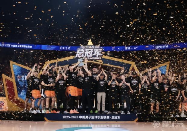 上海VS深圳直播_CBA赛程_上海对阵深圳