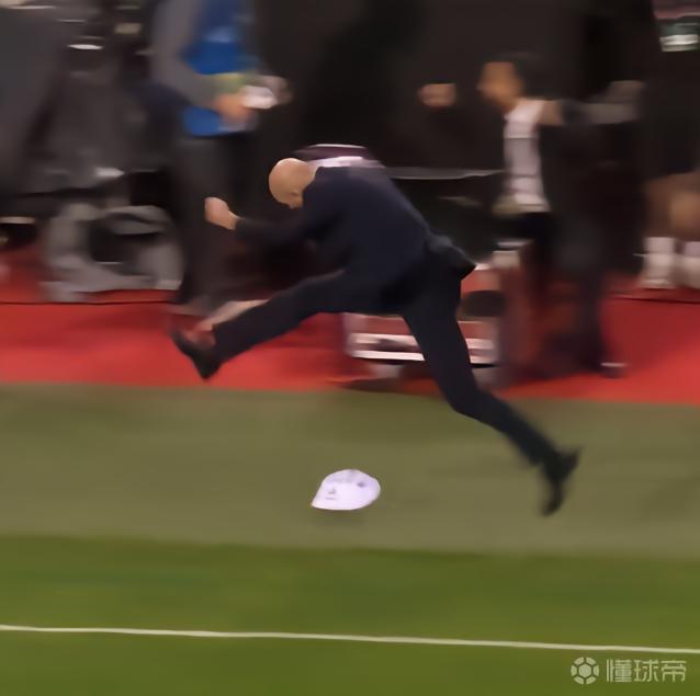 克莱西亚莱斯竞技VS马丁莱德斯马直播_巴拉丙赛程_克莱西亚莱斯竞技对阵马丁莱德斯马