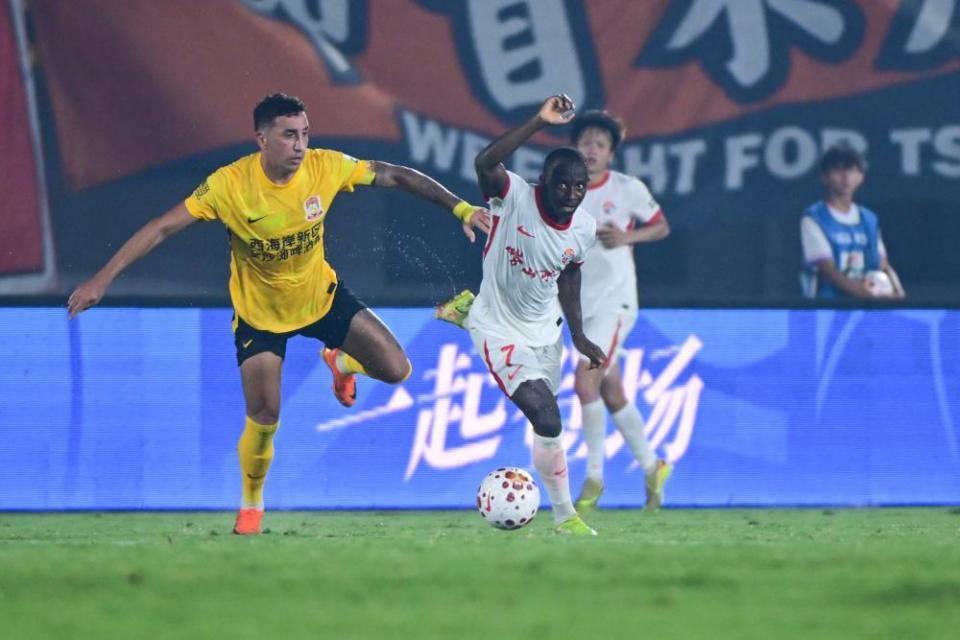 迪拜祈祷U21VS阿尔富吉拉U21直播_阿联U21赛程_迪拜祈祷U21对阵阿尔富吉拉U21