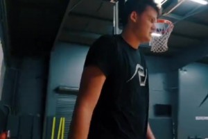 打磨技术！新援凯斯勒休赛期高强度训练⛹️期待新赛季！