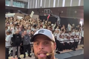 人气爆棚！ 库里中国行社媒晒自拍视频 球迷高呼MVP