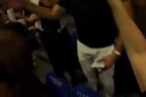 老男孩们嗨了！国米绝杀那不勒斯时，梅阿查看台上的国米名宿反应